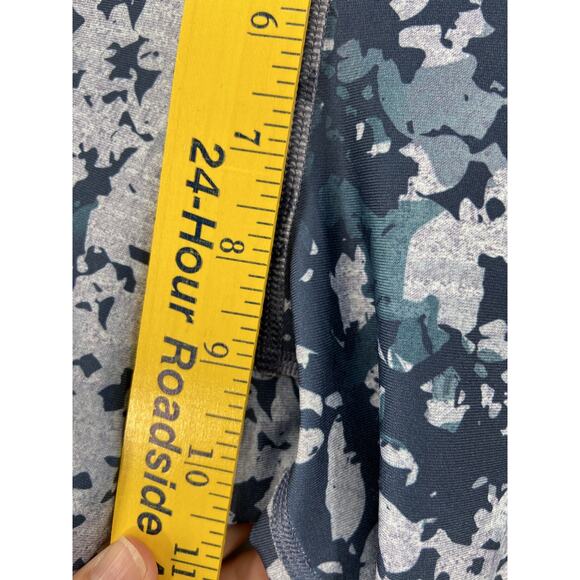 UNDER ARMOUR Leggings Women's Size L Heat GEAR COMPRESSION Blue Capri Crop Net - Picture 5 of 10